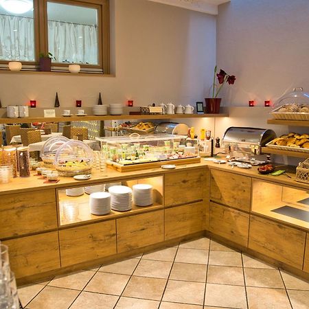 Arndt Hotel Garni Руст Экстерьер фото